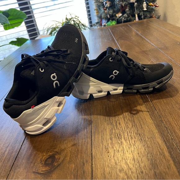 On Running Shoes - On Cloudflyer 4 Running Shoes | Black | Women's 8